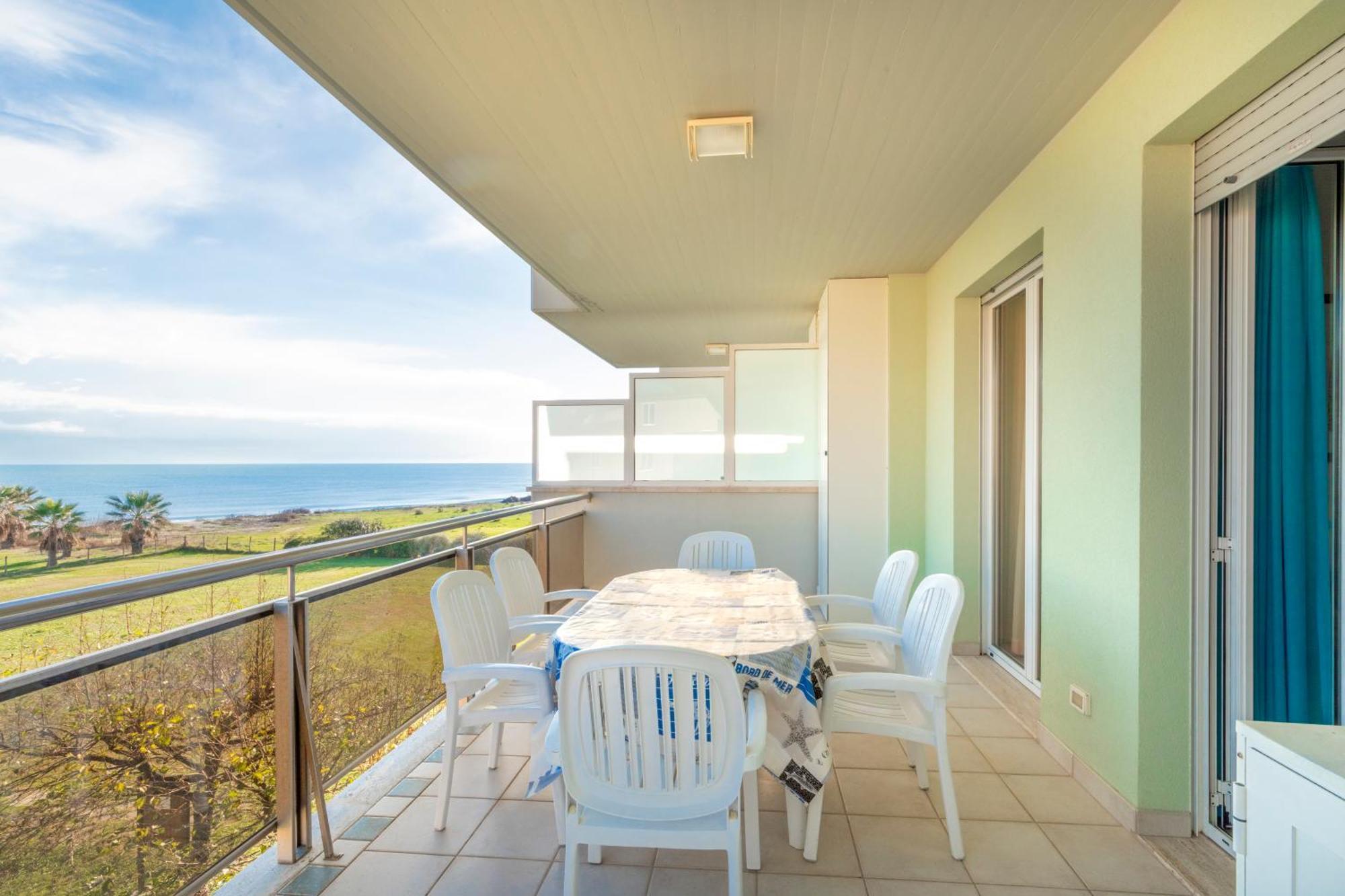 Residence Brezza Di Mare Сан-Бенедетто-дель-Тронто Экстерьер фото